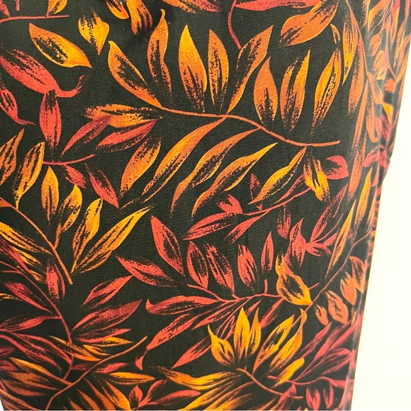 Vintage 90’s Studio One Maxi Dress 14 V Neck Black Orange Red Leaves Slit - Picture 2 of 7